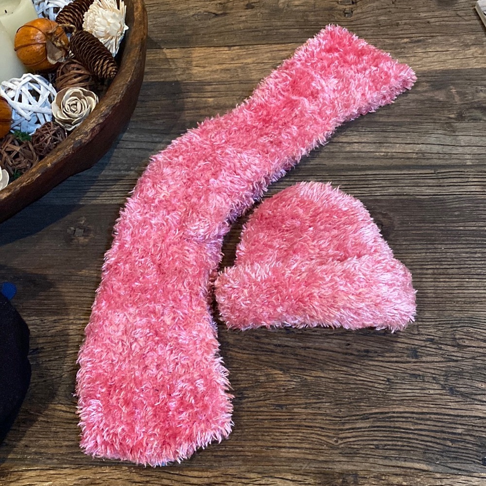 💕cutest scarf & beanie set ever!💕